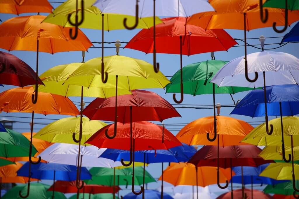 たくさんの傘